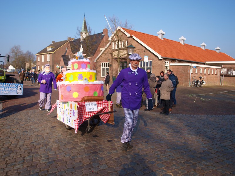 Carnavalsoptocht pannerden 2015