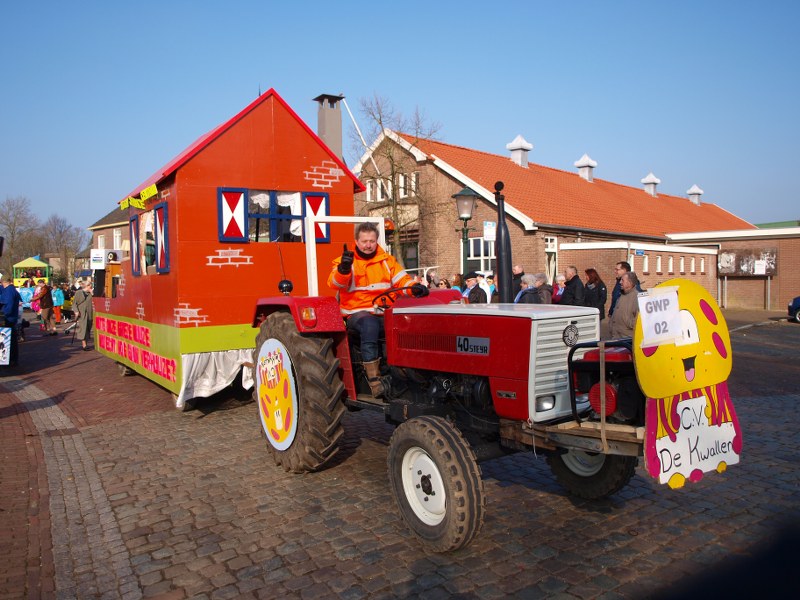 Carnavalsoptocht pannerden 2015