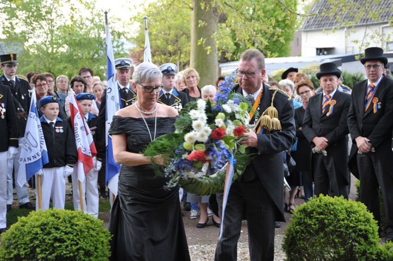 2014herdenking01