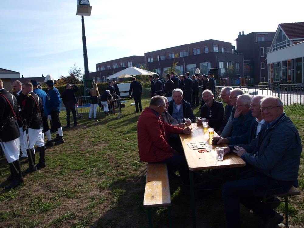 foto kermis maandag pannerden over koningschieten