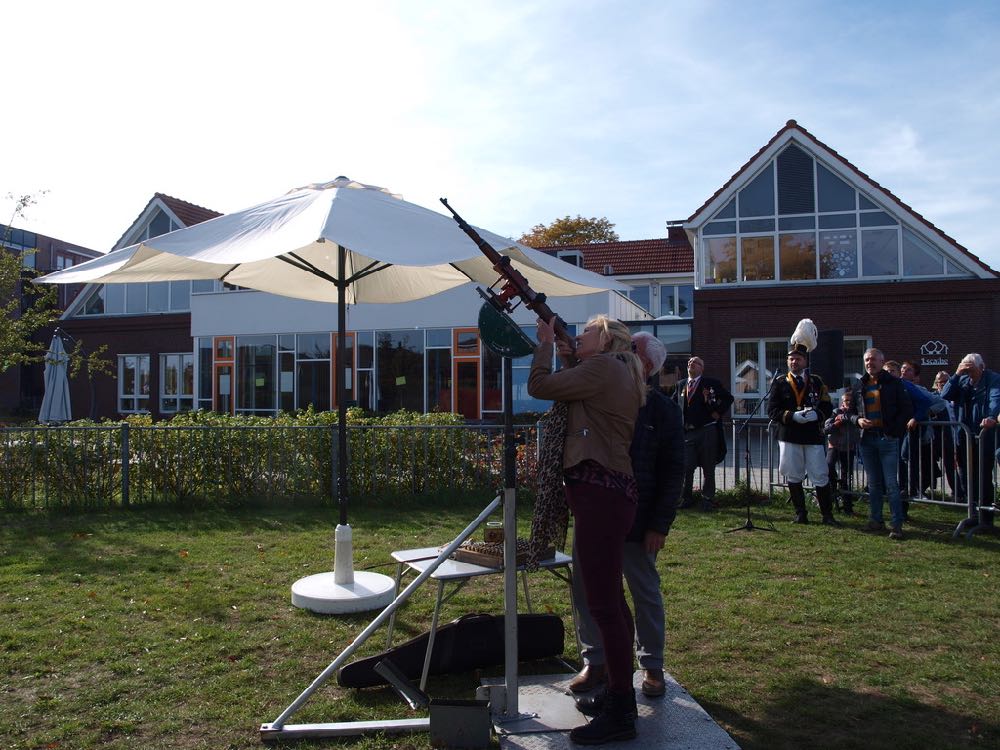 foto kermis maandag pannerden over koningschieten