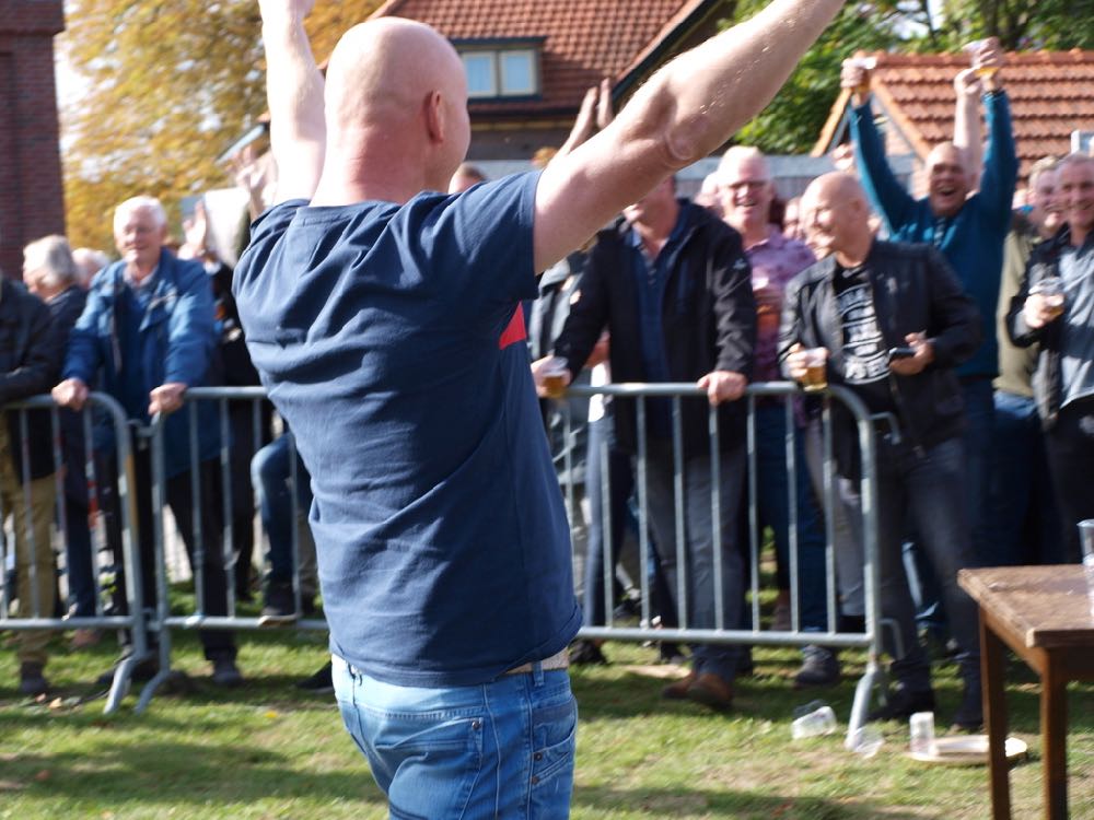 foto kermis maandag pannerden over koningschieten