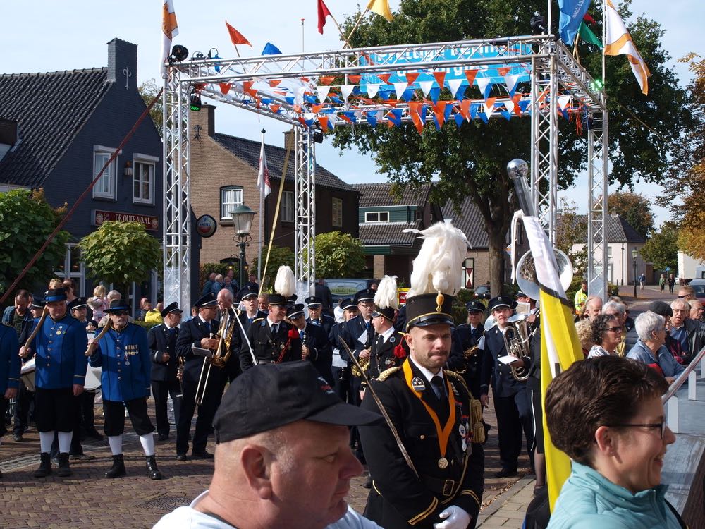 foto kermis maandag pannerden over koningschieten